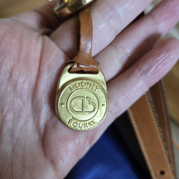 Dooney & Bourke Taupe and Tan Shoulder Bag - Picture 9 of 10